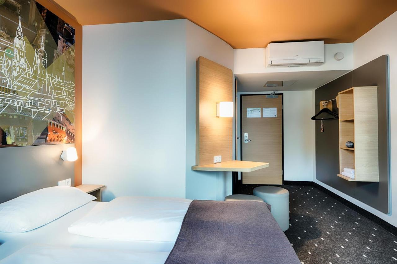 B&B Hotel Muenchen-Hbf Exterior foto